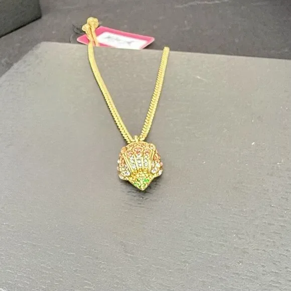 NWT KURT GEIGER LONDON GOLD PLATED RAINBOW CRYSTAL EAGLE PENDANT NECKLACE - Picture 5 of 8